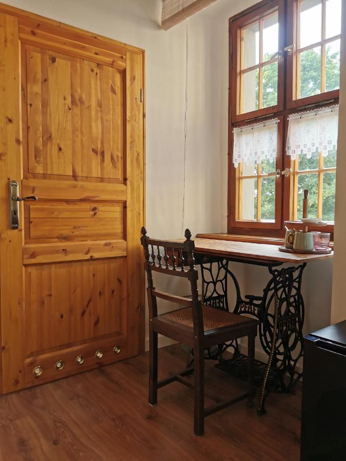 Flyns Bed & Breakfast Gorlitz Bagian luar foto