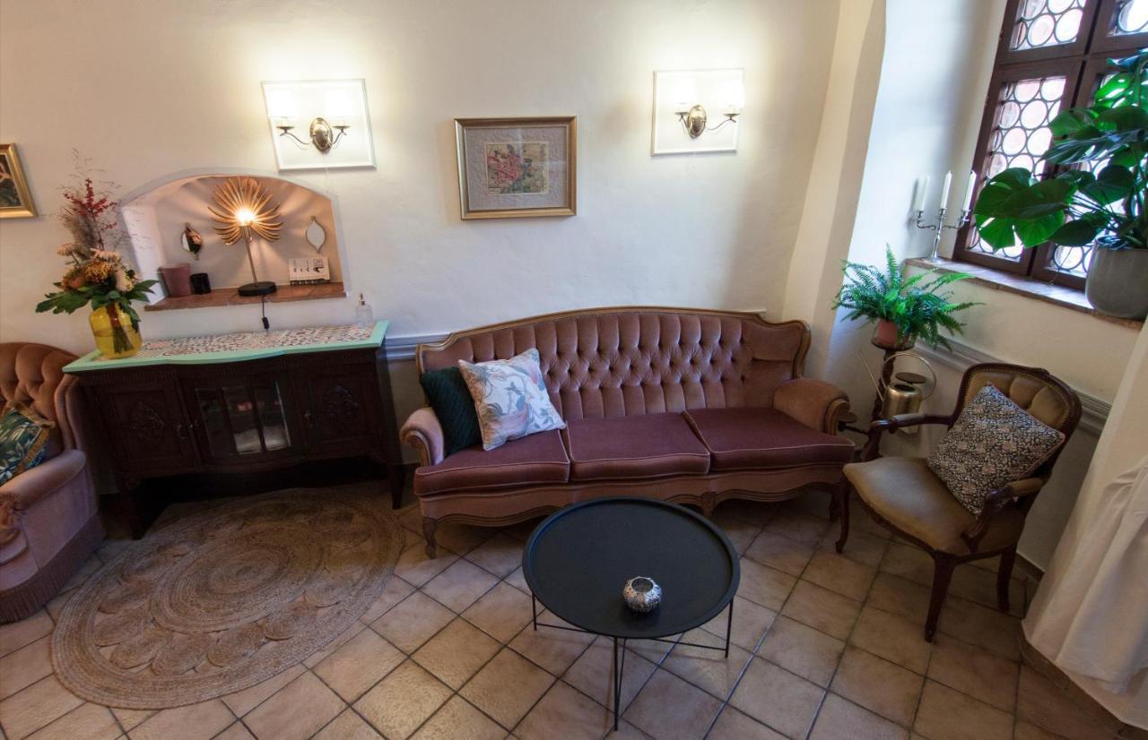 Flyns Bed & Breakfast Gorlitz Bagian luar foto